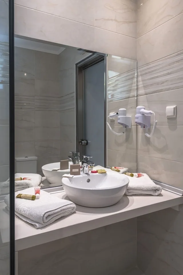 بنغل سوبيريور بسريرين منفصلين مع أريكة، Filerimos Village Hotel 3/4