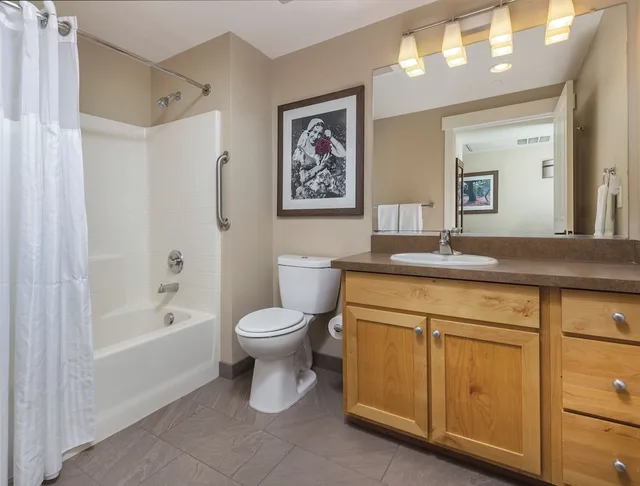 1 Bedroom, Deluxe, Apartment, King Bed, Murphy Bed, Worldmark Windsor 6/7