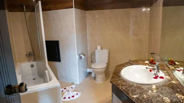 غرفة رباعية بسرير مزدوج، Imperial Plaza & Spa 8/10