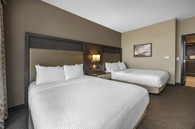 جناح بسريرين كوين مع أريكة بمطبخ لذوي الإعاقة، Best Western Plus Executive Residency Jackson Northeast 2/8
