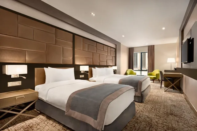 Family, Triple, 1 King and 1 Single Beds, Wyndham Grand Tbilisi 2/4