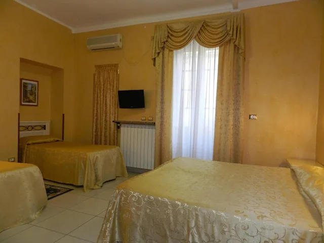 غرفة قياسية ثلاثية بسرير كوين وسرير فردي، Hotel Antico Distretto 8/10