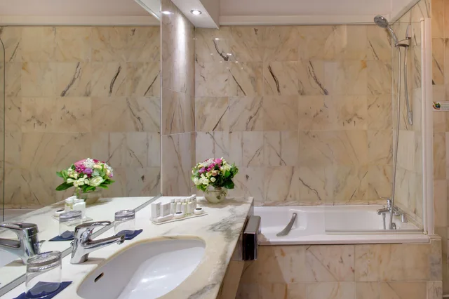 Tradition Twin، Hotel Couvent des Minimes Lille 4/4