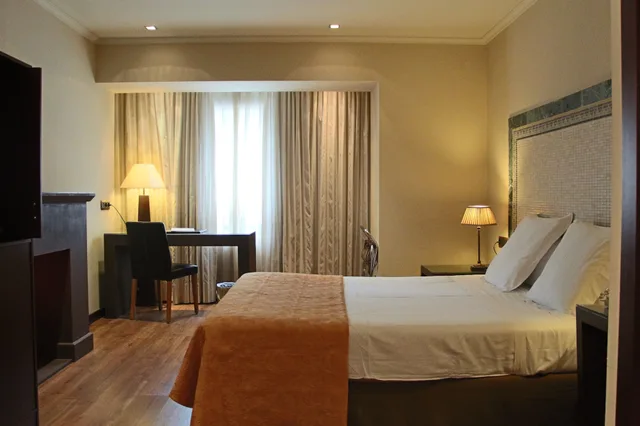 غرفة سوبيريور بسريرين منفصلين، Roc Blanc Hotel & Spa 2/8