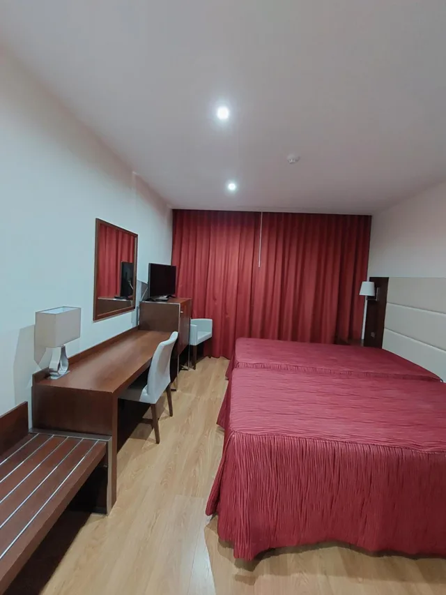 غرفة سوبيريور بسريرين منفصلين، HOTEL AGUIAR DA PENA 1/4
