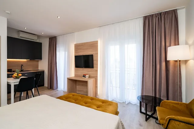 استوديو بسرير مزدوج بشرفة، Bacan Serviced Apartments 3/8