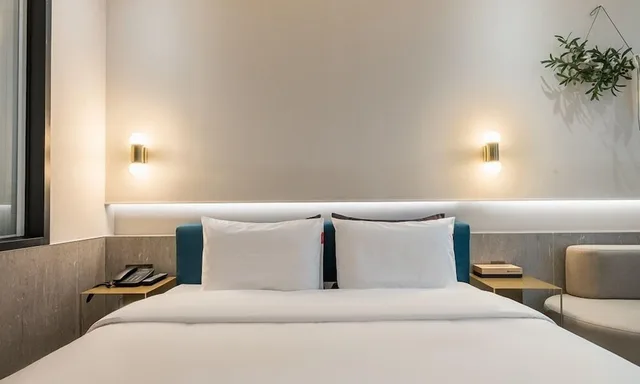 غرفة ديلوكس بسرير كينج، Brown Dot Hotel Masan 3/5