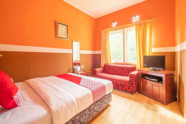 Deluxe, Suite, Double Bed, Oyo 644 Grand Yustik Selabintana 2/6