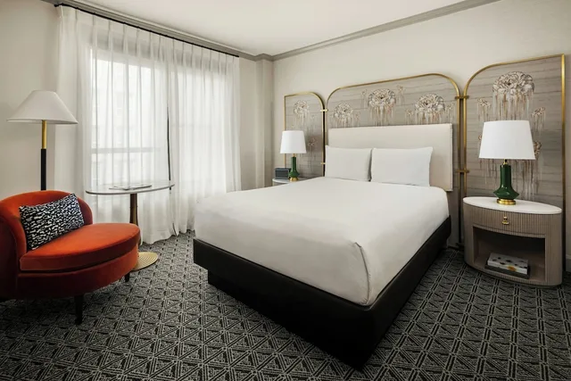 غرفة بسرير كوين، The Talbott Hotel 3/3