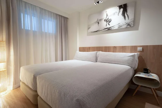 2 Bedrooms, Beach House, Suite، Innside by Melia Wave Calvia 6/8