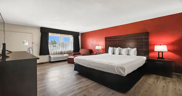 Standard, King Bed, Best Western Roseville Inn 5/10