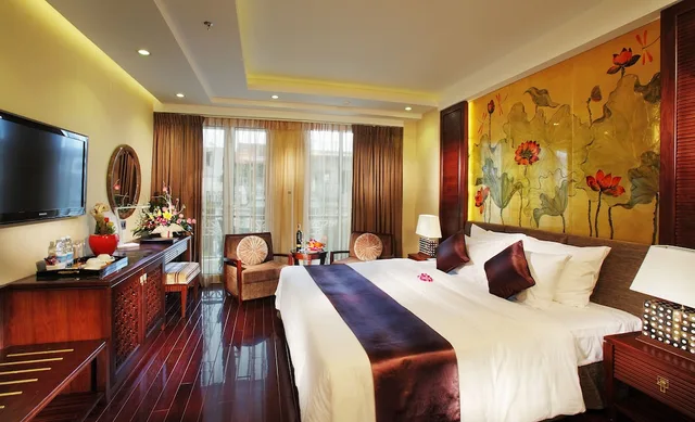 جناح استوديو بسرير كينج بشرفة، Golden Silk Boutique Hotel 2/4