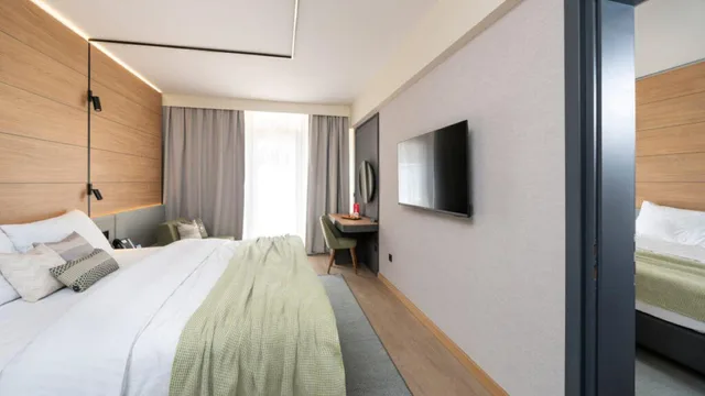 Connecting, Premium, Sea Side, Balcony or Terrace، Hotel Pelegrin Plava Laguna 1/1