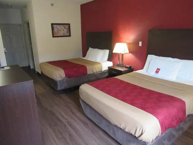 غرفة بسريرين كوين للمدخنين، Econo Lodge Carlisle Central 1/4
