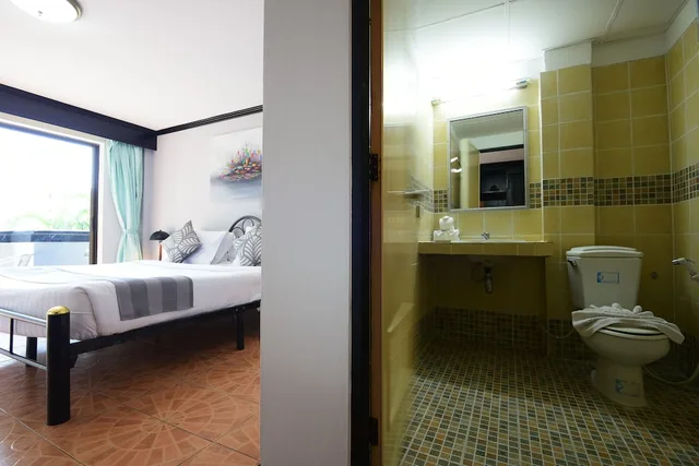 1 Bedroom, Basic, Apartment, King Bed, Nanai Residence 3/3