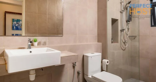 شقة بإطلالة على البحر، TIMUR BAY BEACHFRONT BY PERFECT HOST 4/4