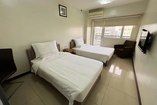غرفة ديلوكس بسريرين مزدوجين بشرفة، Extremeli Suites 8/10