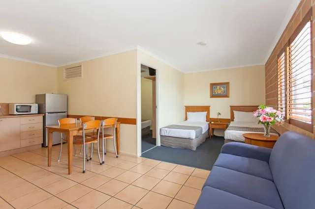 جناح بسرير كوين بغرفة نوم واحدة، Windmill Motel and Events Centre 3/5