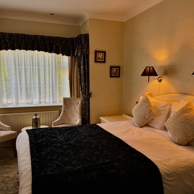 غرفة سوبيريور بسرير مزدوج، Killeen House Hotel Rozzers Restaurant 1/9