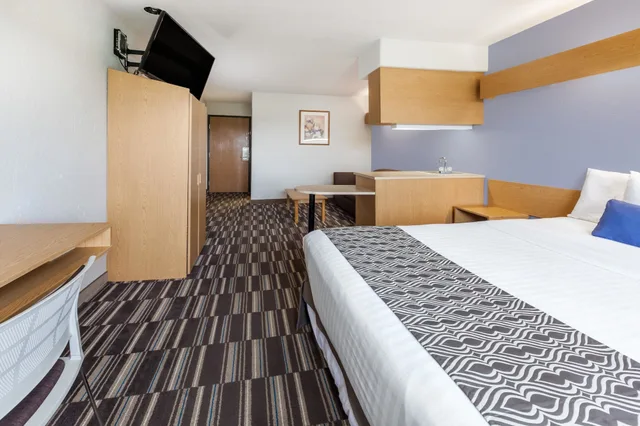 غرفة بسريرين كوين لذوي الإعاقة، Microtel Inn Ardmore 3/5