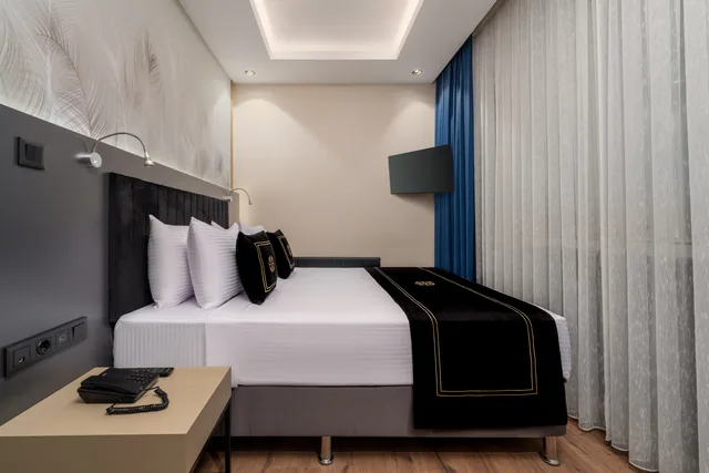 غرفة قياسية بسرير مزدوج، Best Western Premier Hidden Hills 1/1