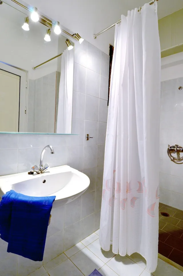 استوديو بثلاثة أسرّة بإطلالة على البحر، MIRABELLA APARTMENTS 3/4