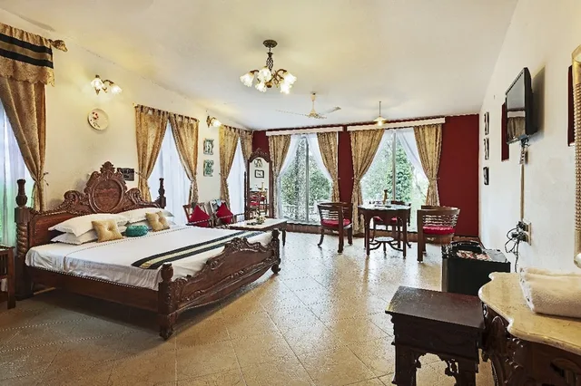 Victorian, Suite, King Bed، INDECO’S LAKE FOREST HOTEL 1/1