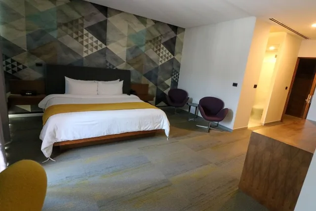 غرفة جونيور بسرير كينج، Hotel Belo Grand Morelia 6/6