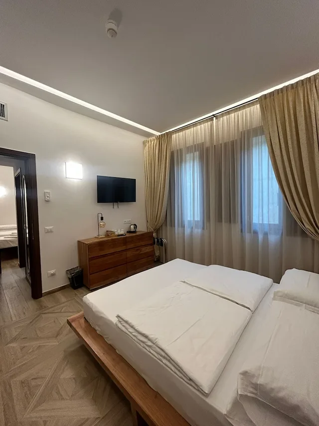 Superior, Suite, King and Queen Bed, Le Due Fontane 2/5