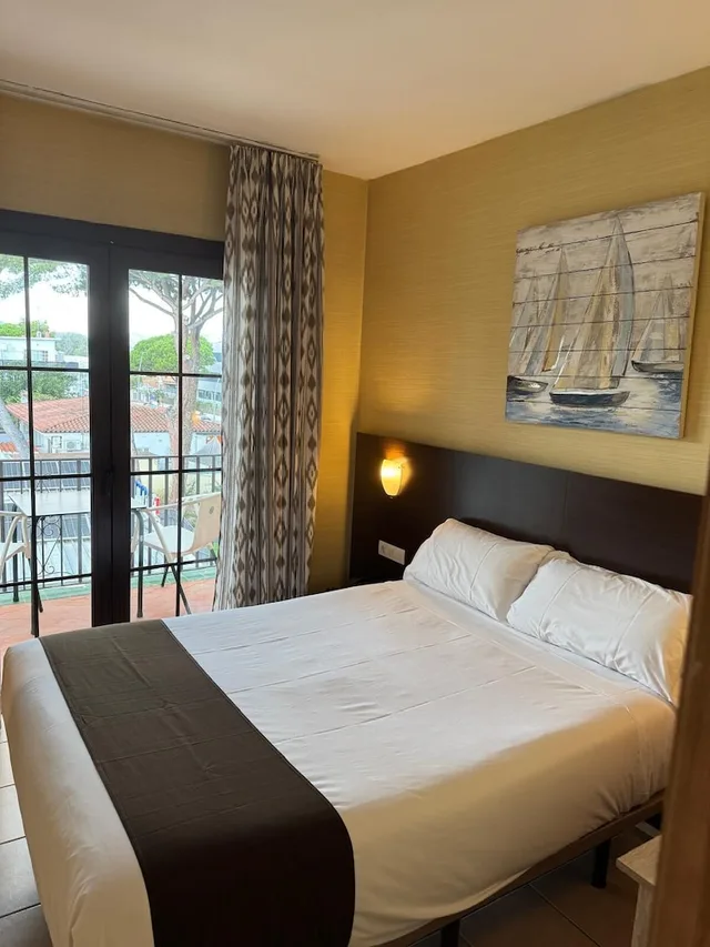 غرفة قياسية مفردة بسرير مزدوج، Canal Olimpic Hotel 1/10