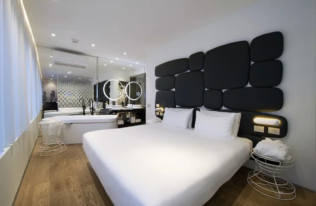جناح فاخر بسرير كينج، The Street Milano Duomo a Design Boutique Hotel 1/2