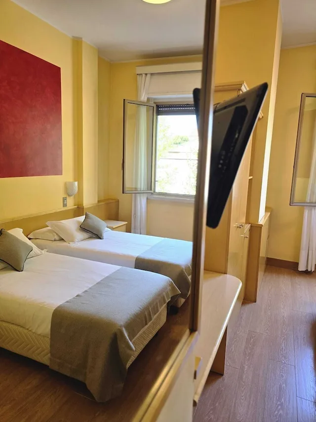 غرفة مزدوجة، Sant Ambroeus Hotel 3/10