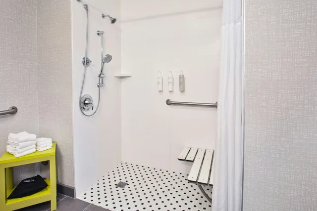 استوديو بسرير كينج لذوي الإعاقة، Hampton Inn & Suites - Cape Coral/Fort Myers Area, FL 4/4