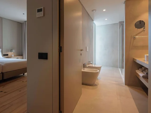 غرفة سوبيريور بسرير كينج، Mercure Ponta Delgada Azores 7/9