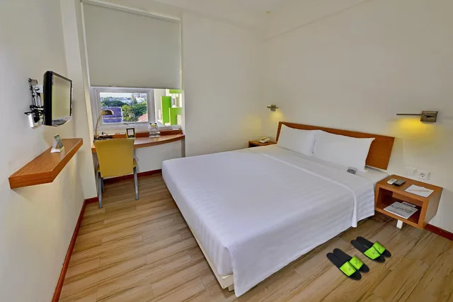 غرفة قياسية بسرير كوين، Whiz Hotel Malioboro Yogyakarta 1/1