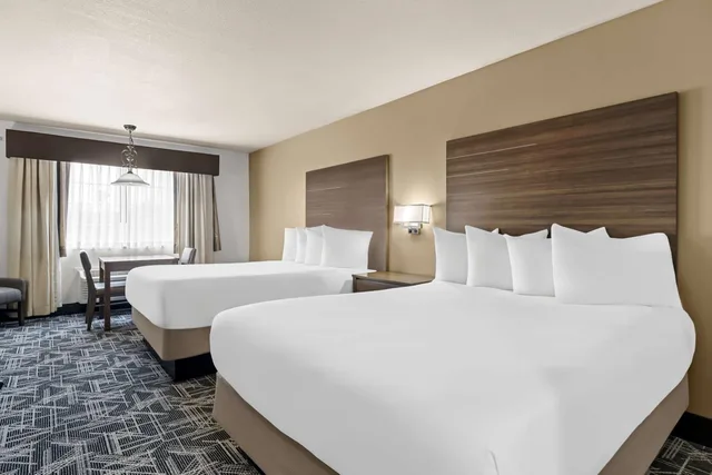 جناح بسريرين كوين، Best Western Plus Caldwell Inn & Suites 5/8