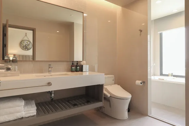 1 Bedroom, Suite, King Bed, Living and Dining Areas, Kitchen، Staybridge Suites Bangkok Sukhumvit 5/6