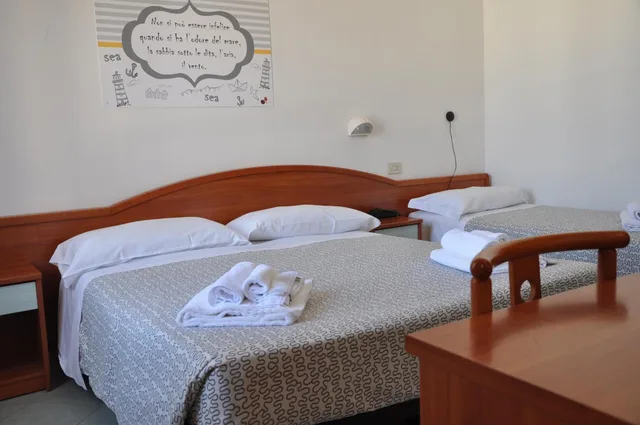 غرفة ثلاثية، Hotel Villa Caterina 3/10