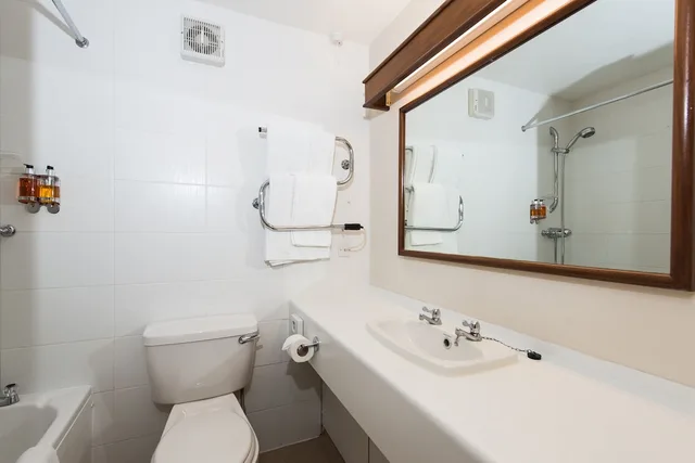 غرفة قياسية بسريرين منفصلين، Peartree Lodge Waterside 2/3