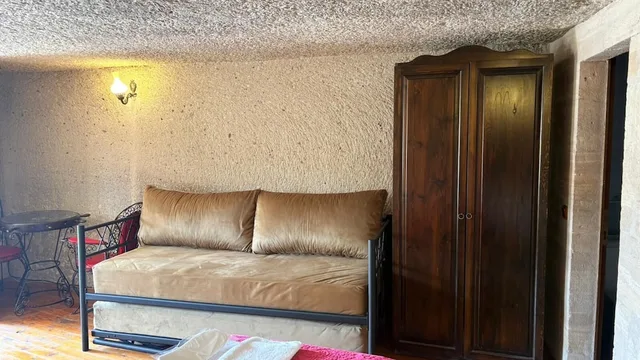 Cave, Deluxe, Family, 1 Double and 1 Single Bed, Terrace، Nature Park Cave Hotel 6/10