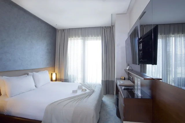 Standard, Single, Double Bed, Dosso Dossi Hotels and SPA Downtown 2/4