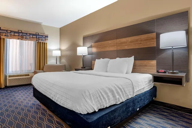 غرفة قياسية بسرير كوين، Best Western Troy Inn 1/2