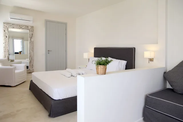 جناح جونيور بسرير مزدوج وسرير فردي بإطلالة على البحر، AMMOS HOTEL 4/6