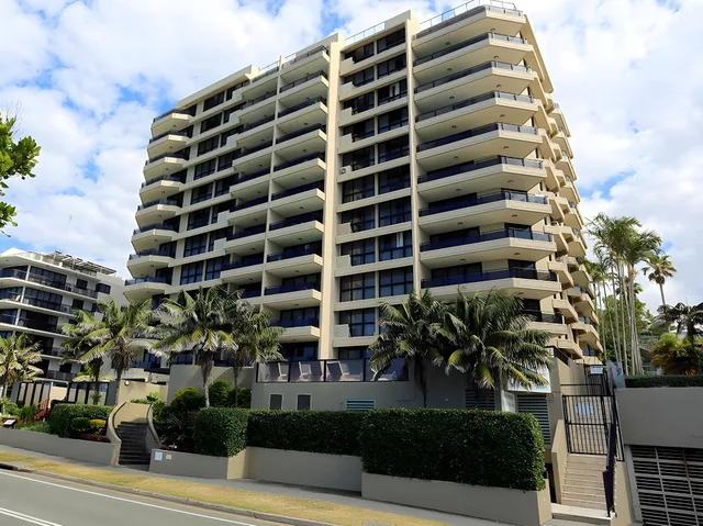 3 Bedrooms, Partial Ocean View, Clubb Coolum Beach Resort 1/2