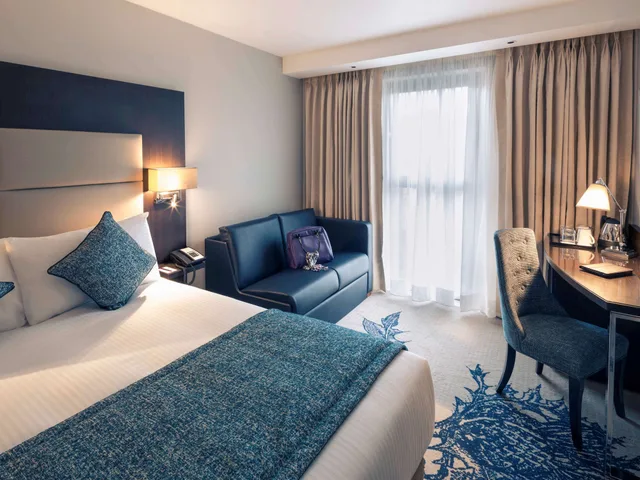 غرفة كومفورت بسرير مزدوج مع أريكة، Mercure Edinburgh Haymarket 6/10