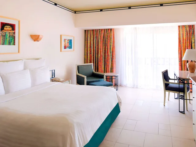 Standard, King Bed, Mountain Side, Pool View، Naama Bay Promenade Beach Resort 1/6