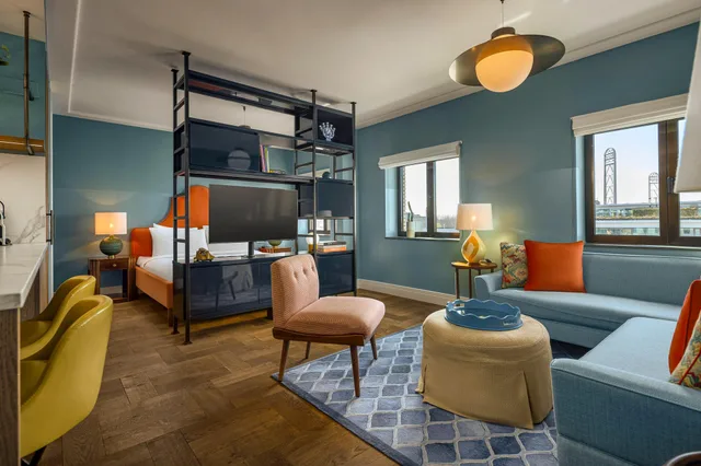 شقة تنفيذية بسرير كينج مع أريكة، Hotel Twenty Eight 1/1