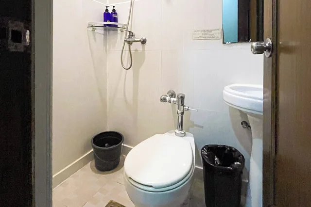 غرفة قياسية مفردة، Hotel Uno 6/8