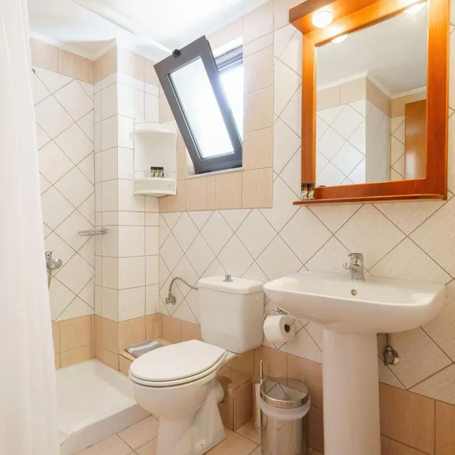 Cozy, Double Bed, Side Sea View، Sun Rise Suites Hotel 10/10