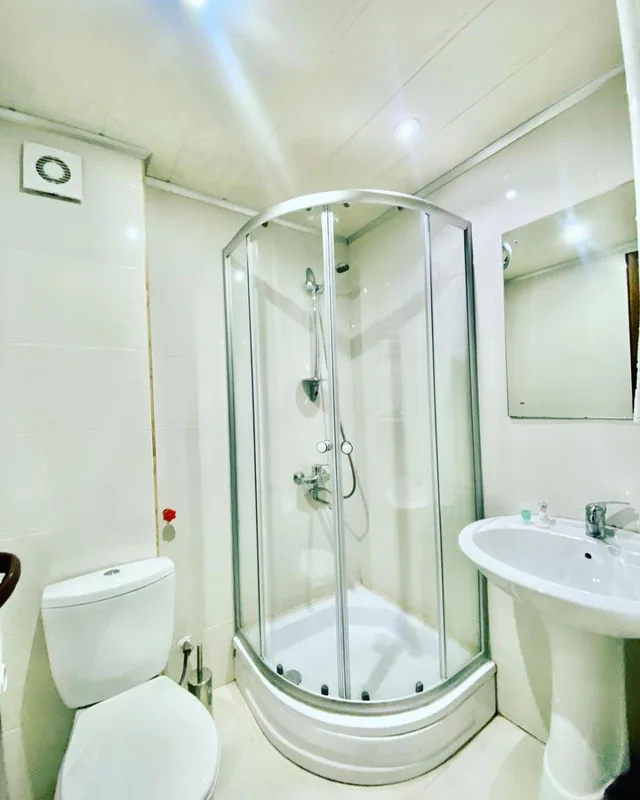 غرفة ديلوكس بسرير مزدوج بشرفة، Hotel Banguriani 8/9